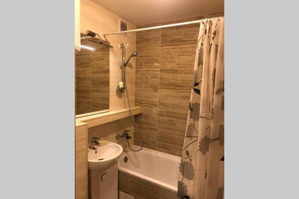 2 К. Квартира Kiev Ngoại thất bức ảnh